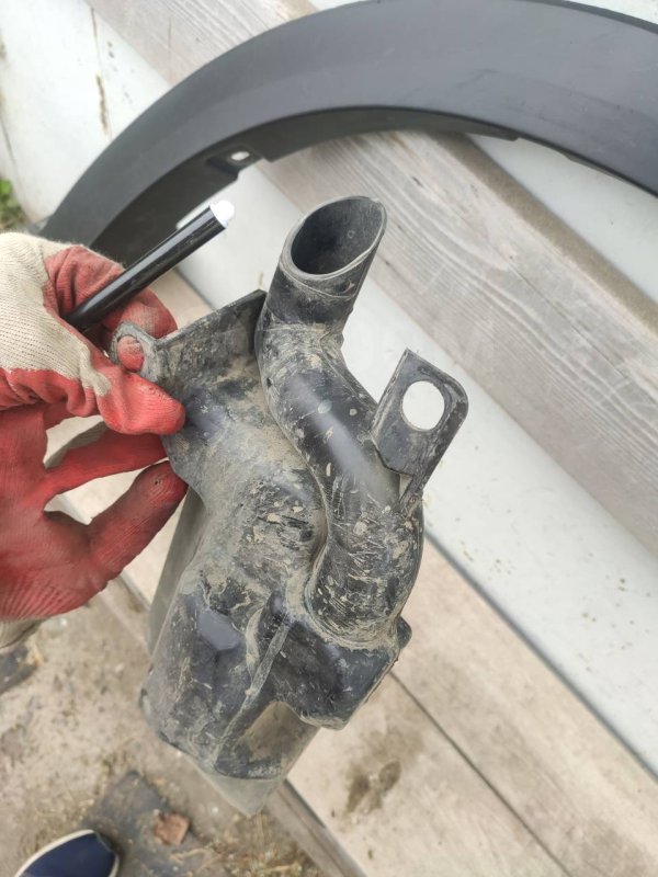 Резонатор воздушного фильтра, 2000 рублей, Красноярск