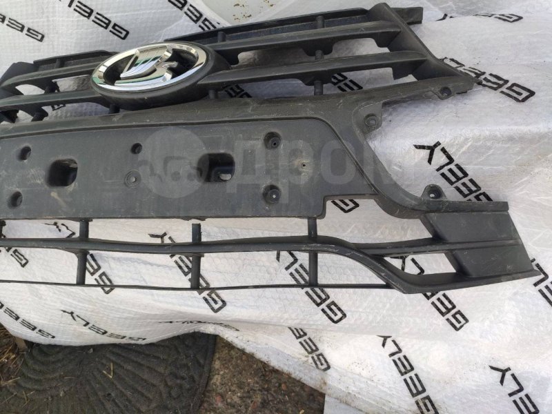 Решетка радиатора, 1000 рублей, Красноярск