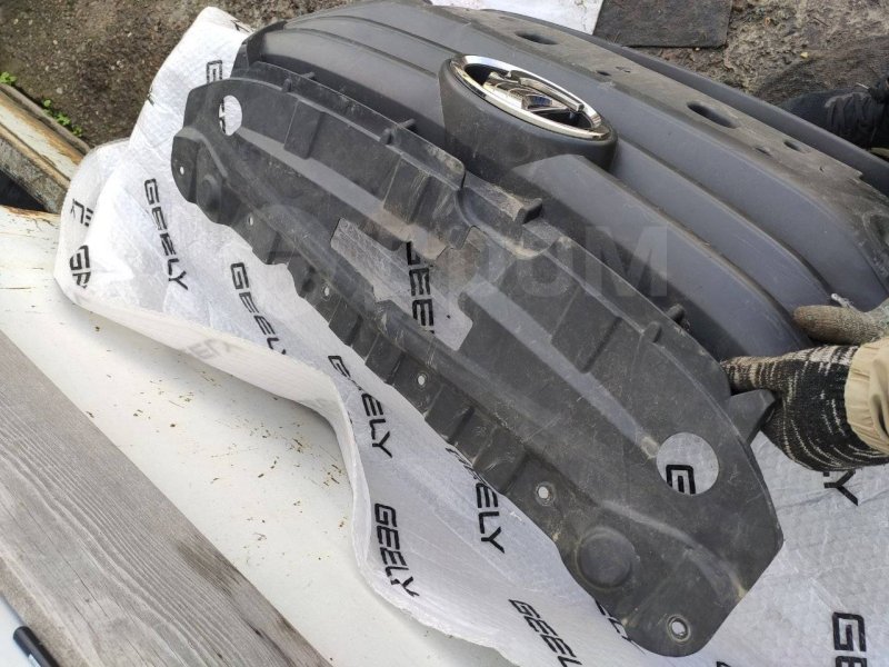 Решетка радиатора, 1000 рублей, Красноярск