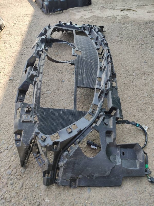 Решетка радиатора, 2000 рублей, Красноярск