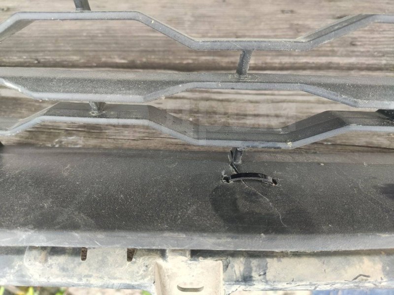 Решетка радиатора, 2000 рублей, Красноярск