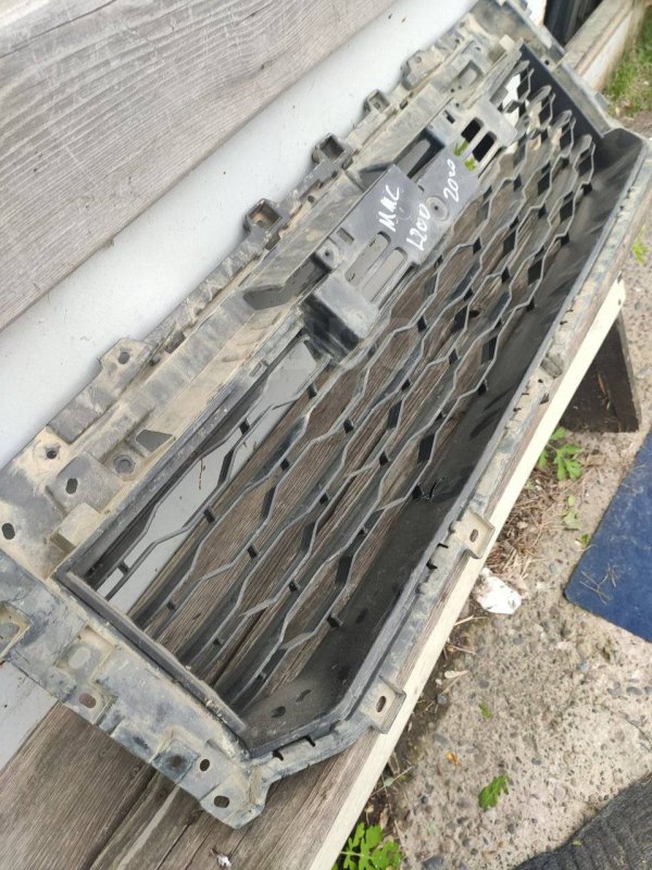 Решетка радиатора, 2000 рублей, Красноярск