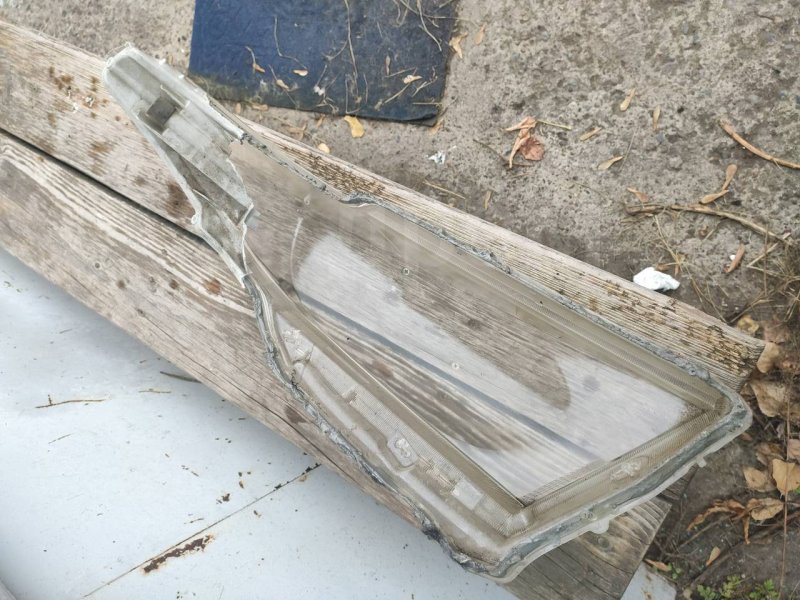 Стекло фары, 2000 рублей, Красноярск