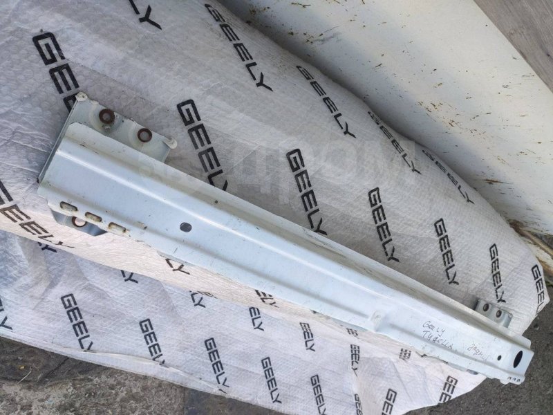 Усилитель бампера, 3000 рублей, Красноярск