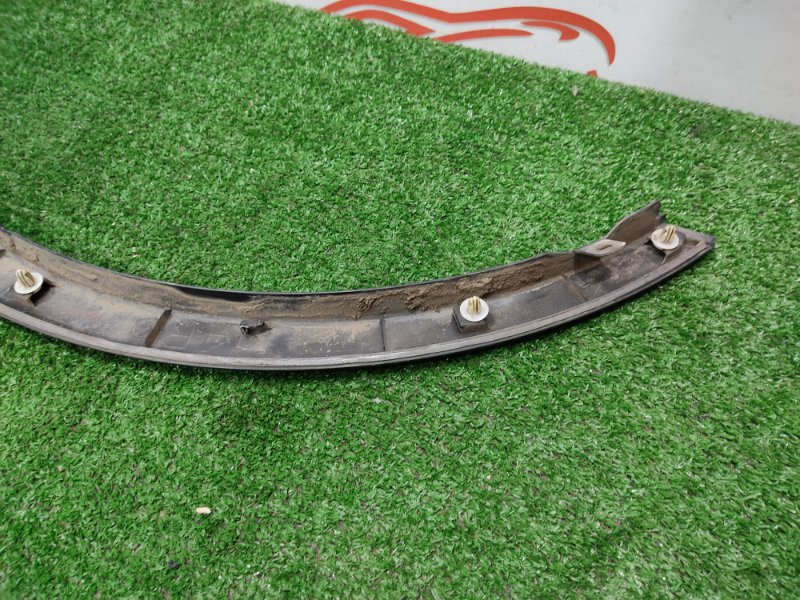 Накладка крыла, 2000 рублей, Красноярск