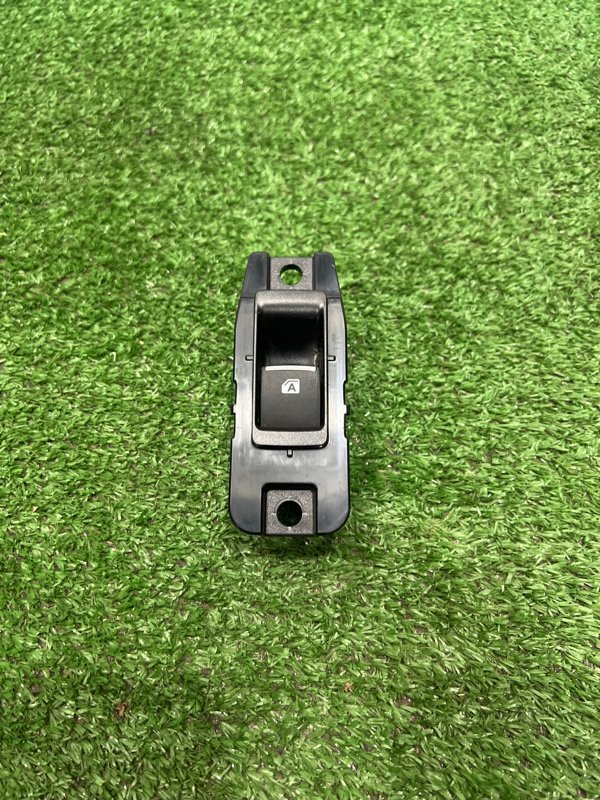 Кнопка стеклоподъемника, 1500 рублей, Красноярск