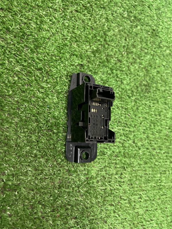 Кнопка стеклоподъемника, 1500 рублей, Красноярск