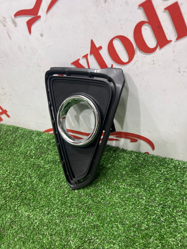 Накладка противотуманной фары, 800 рублей, Красноярск