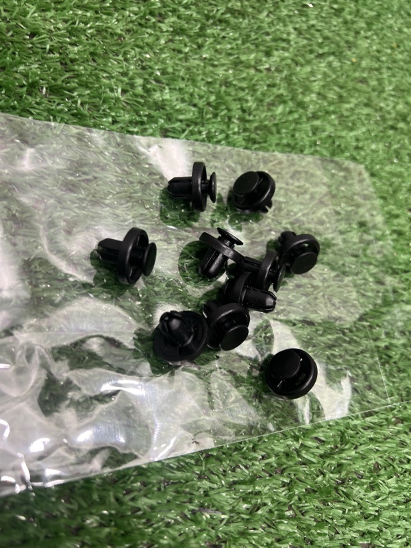 Клипса кузова, 28 рублей, Красноярск