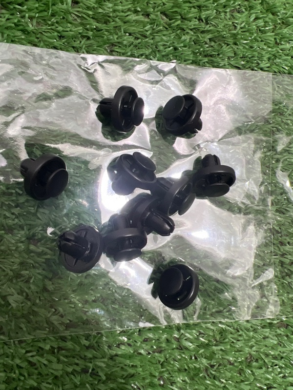 Клипса кузова, 28 рублей, Красноярск