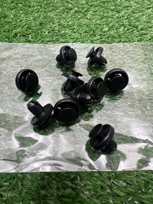 Клипса кузова, 28 рублей, Красноярск