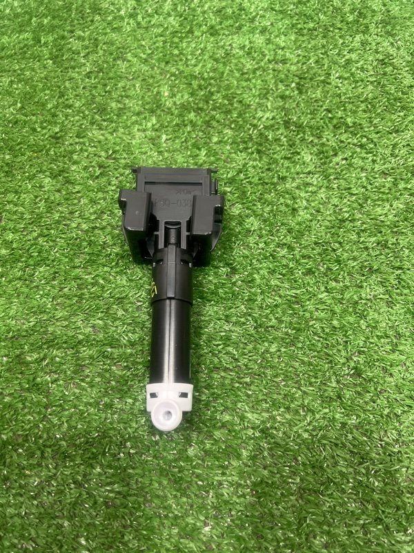 Форсунка омывателя фар, 1300 рублей, Красноярск