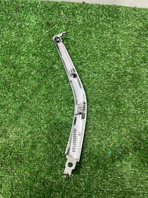 Молдинг бампера, 800 рублей, Красноярск