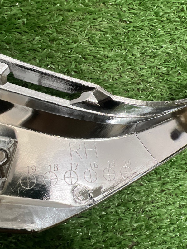 Молдинг бампера, 1400 рублей, Красноярск