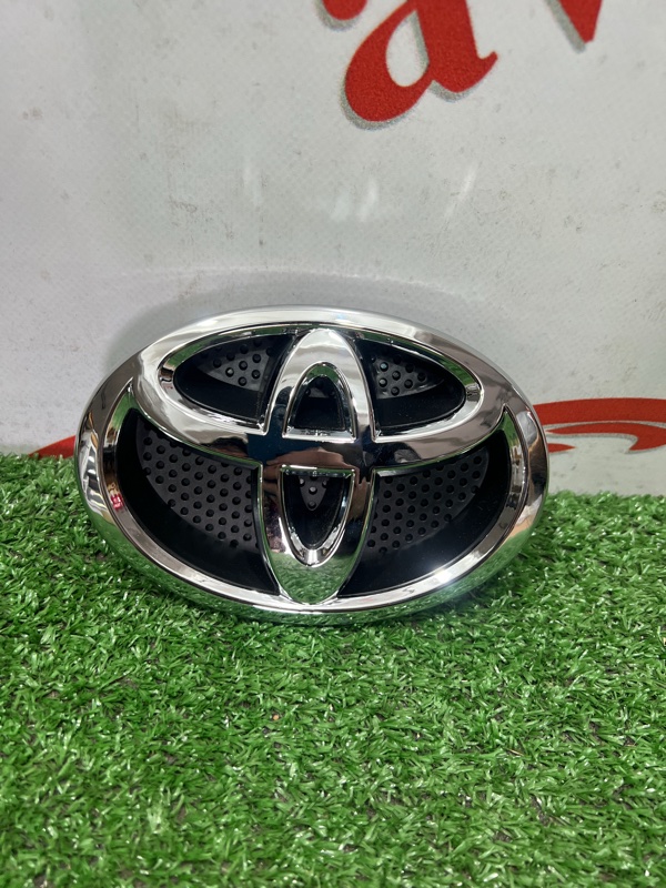 Эмблема решетки радиатора, 1800 рублей, Красноярск