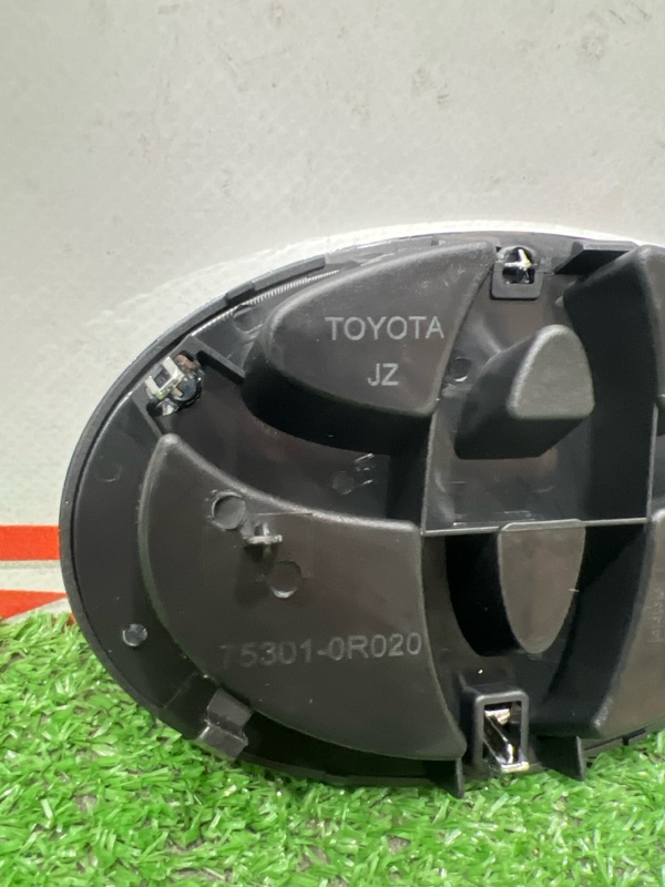 Эмблема решетки радиатора, 1800 рублей, Красноярск