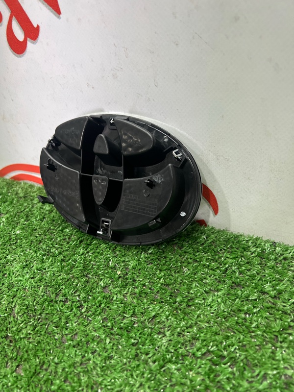 Эмблема решетки радиатора, 1800 рублей, Красноярск