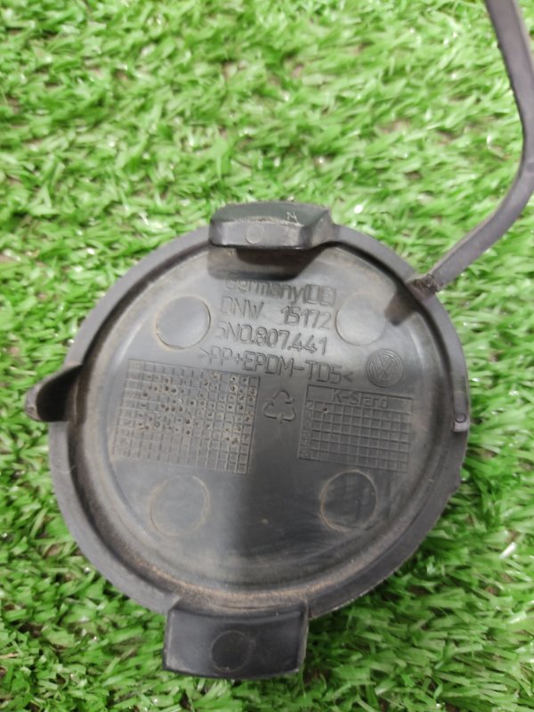 Заглушка буксировочного крюка, 1000 рублей, Красноярск