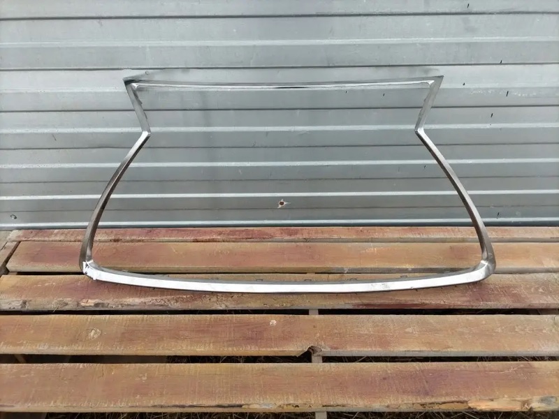 Молдинг решетки радиатора, 8000 рублей, Кузнецово