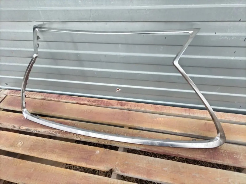 Молдинг решетки радиатора, 8000 рублей, Кузнецово