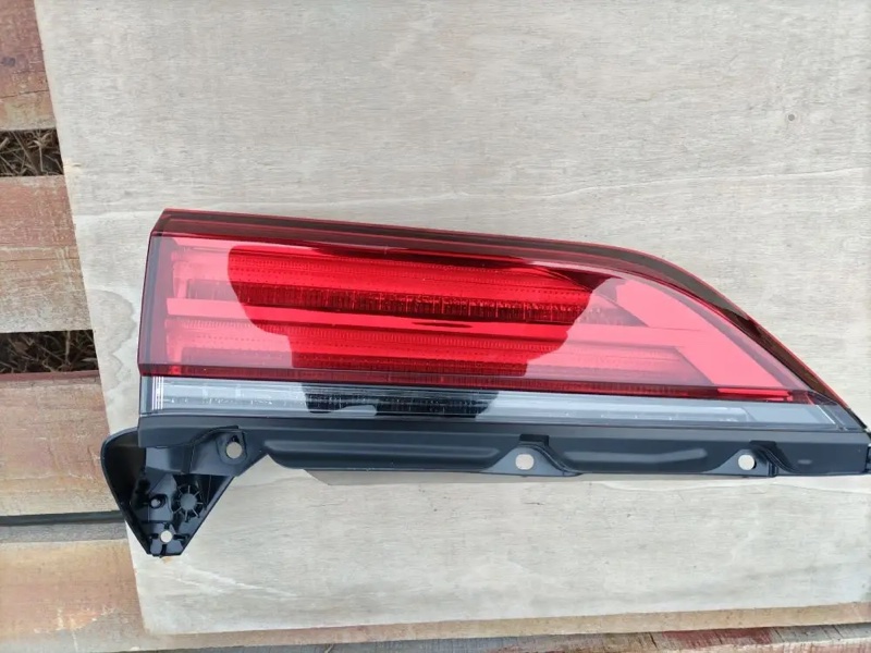 Фонарь в крышку багажника, 30000 рублей, Кузнецово