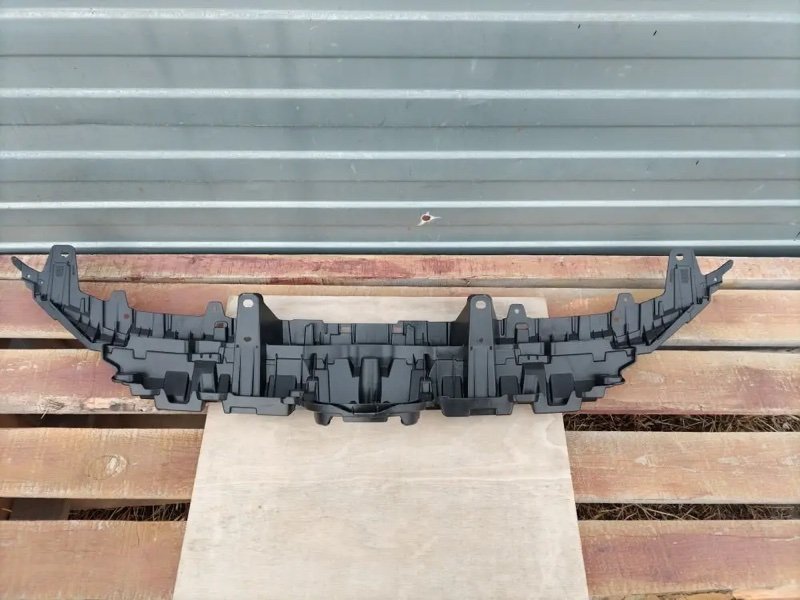 Кронштейн решетки радиатора, 3000 рублей, Кузнецово