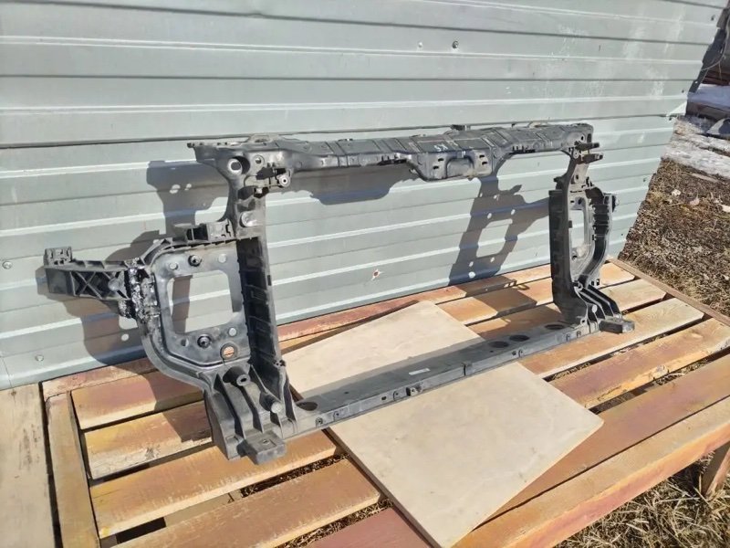 Рамка радиатора, 15000 рублей, Кузнецово