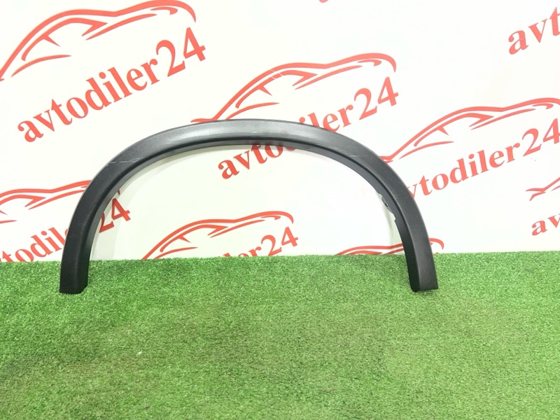 Накладка крыла, 1000 рублей, Красноярск