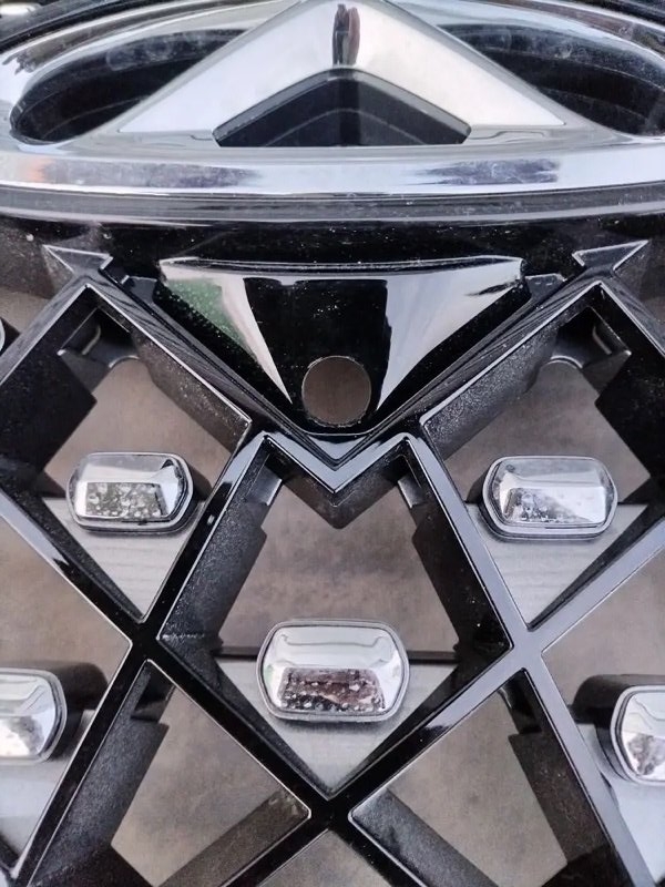 Решетка радиатора, 20000 рублей, Кузнецово