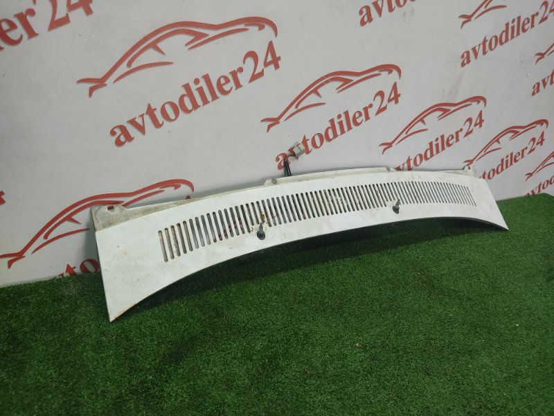 Трапеция дворников, 1000 рублей, Красноярск