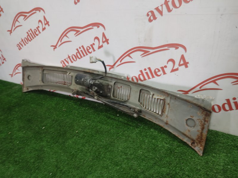 Трапеция дворников, 1000 рублей, Красноярск