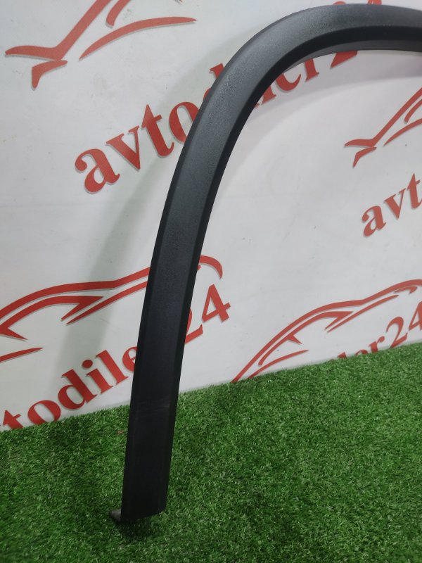 Накладка крыла, 1000 рублей, Красноярск