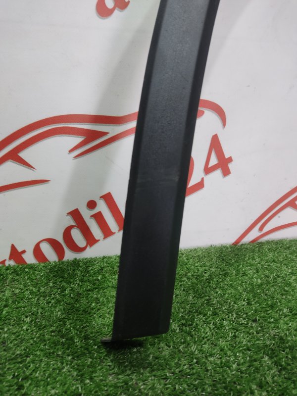 Накладка крыла, 1000 рублей, Красноярск