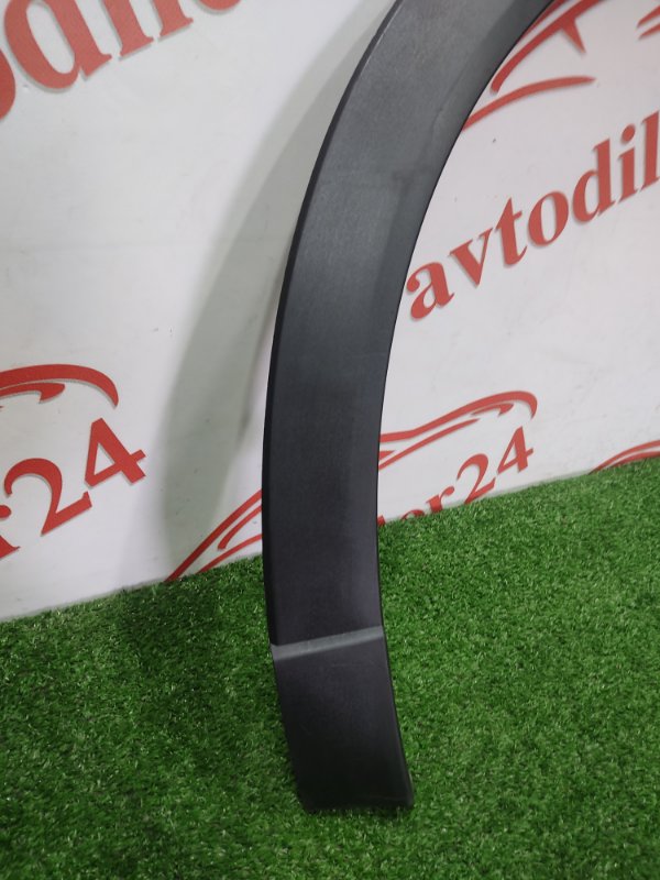 Накладка крыла, 1000 рублей, Красноярск