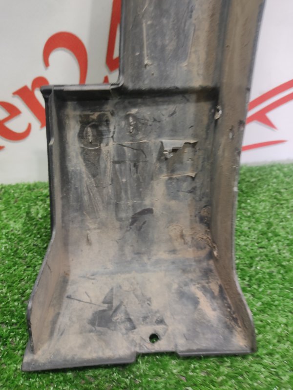 Накладка крыла, 1000 рублей, Красноярск