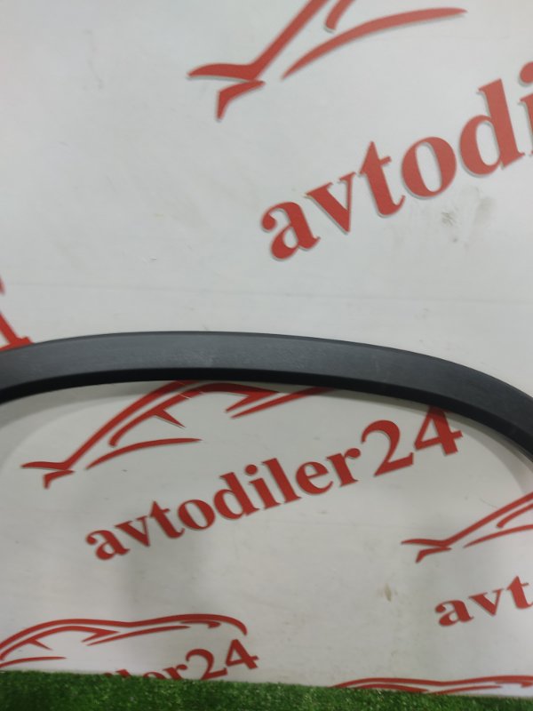 Накладка крыла, 1000 рублей, Красноярск