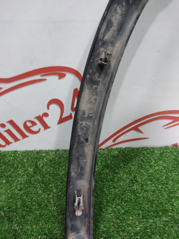 Накладка крыла, 1000 рублей, Красноярск