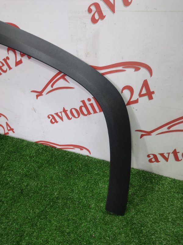 Накладка крыла, 2000 рублей, Красноярск