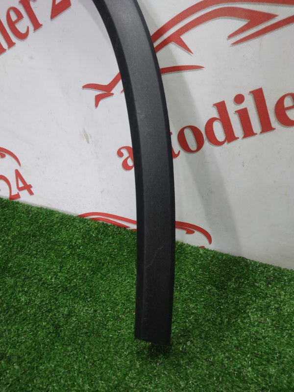 Накладка крыла, 1000 рублей, Красноярск