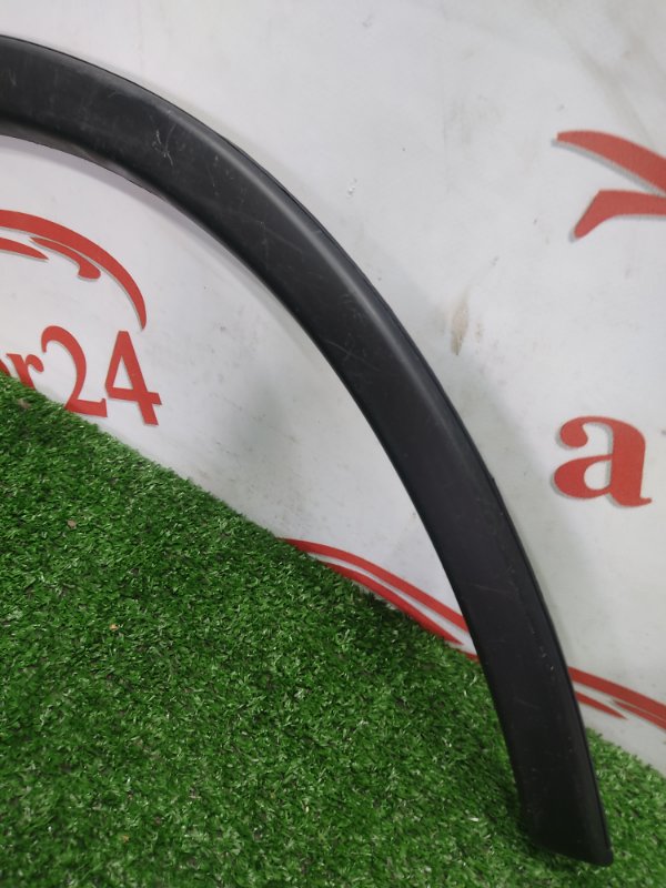 Накладка крыла, 1000 рублей, Красноярск