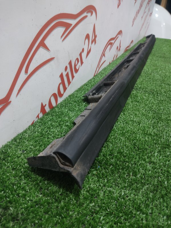 Накладка порога, 2000 рублей, Красноярск