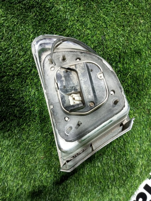 Стоп-сигнал, 2000 рублей, Пешки