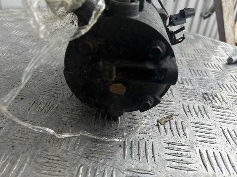 Компрессор кондиционера, 7500 рублей, Пешки