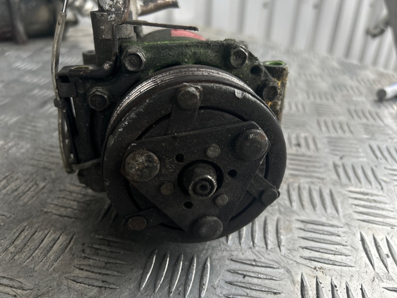 Компрессор кондиционера, 3000 рублей, Пешки