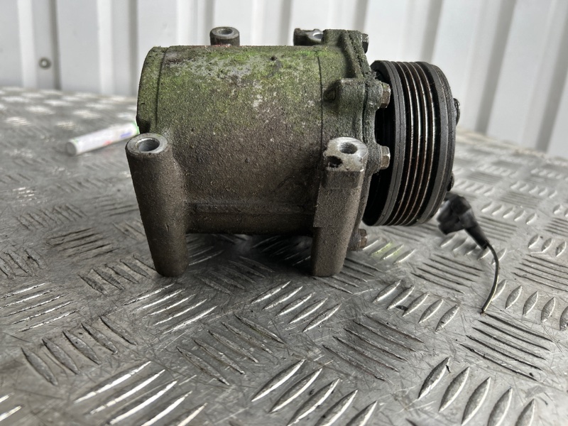 Компрессор кондиционера, 4000 рублей, Пешки