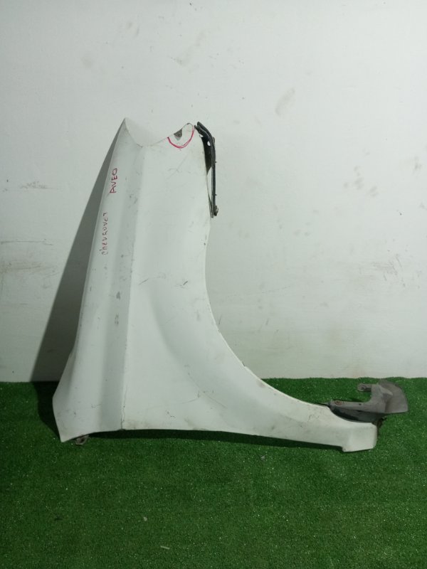 Крыло, 2000 рублей, Пешки