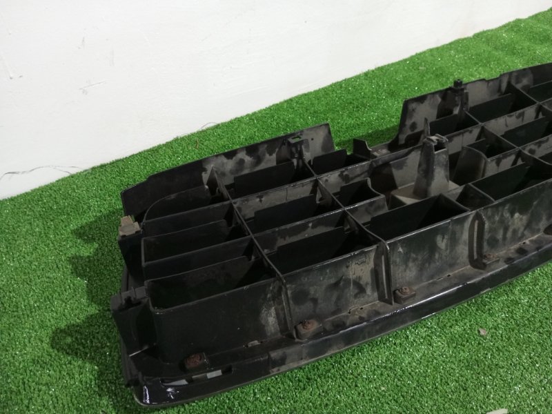 Решетка радиатора, 4000 рублей, Пешки