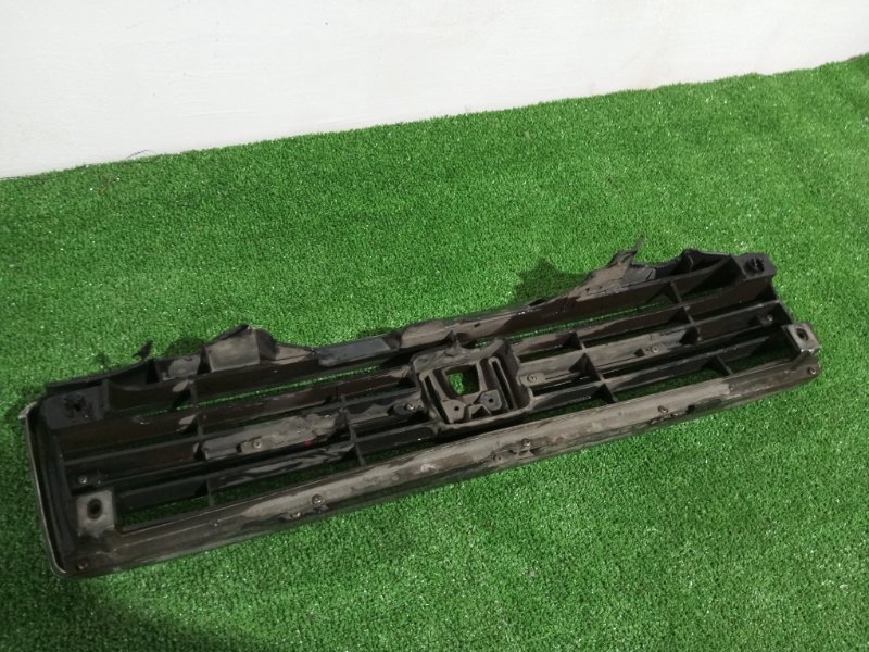 Решетка радиатора, 3000 рублей, Пешки