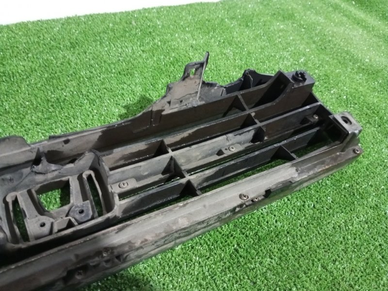 Решетка радиатора, 3000 рублей, Пешки