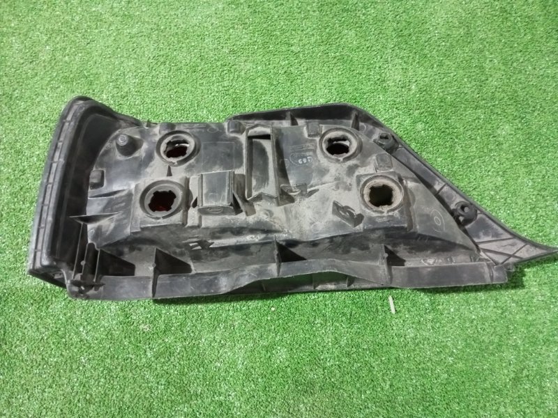 Стоп-сигнал, 2500 рублей, Пешки